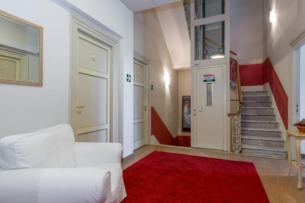 Hotel Internazionale Viareggio Kültér fotó